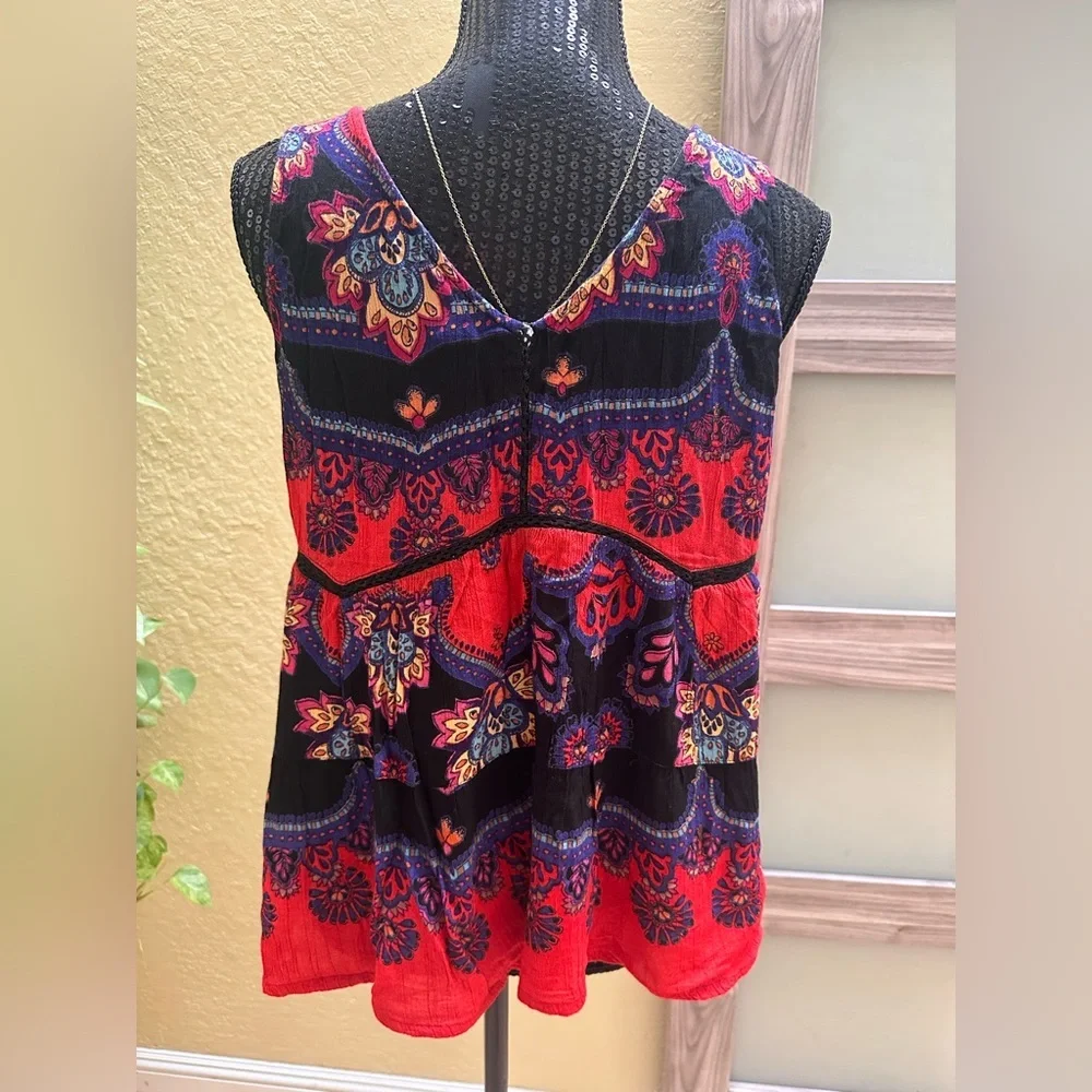 Super Cute Angie Boho Flowy Top Size M 🌷 - Picture 3 of 4